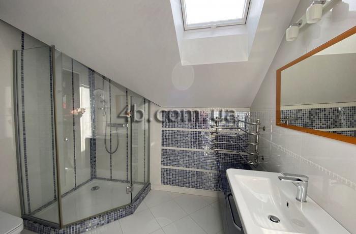 Агентство недвижимости 4B