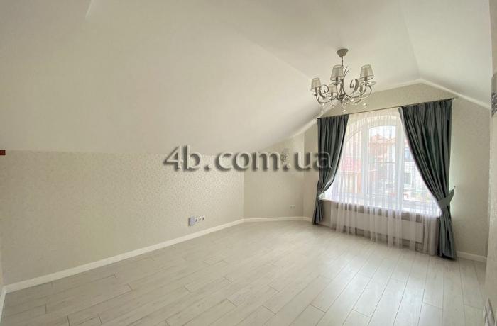 Агентство недвижимости 4B