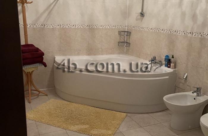 Агентство недвижимости 4B