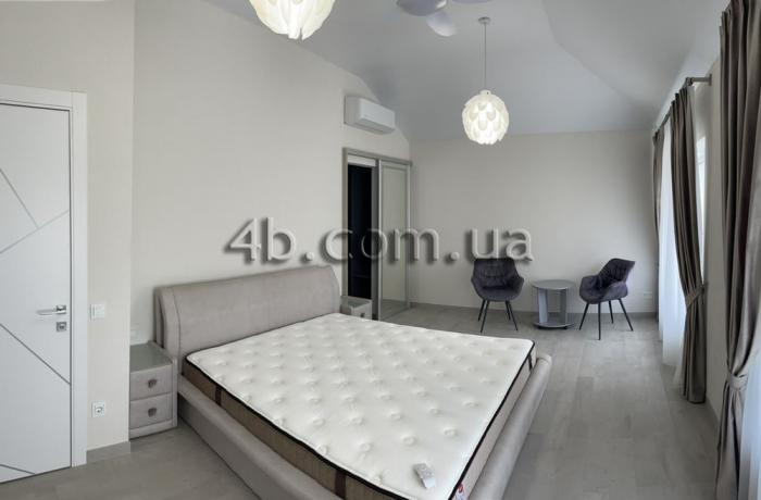 Агентство недвижимости 4B