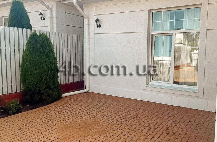 Агентство недвижимости 4B