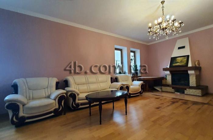 Агентство недвижимости 4B