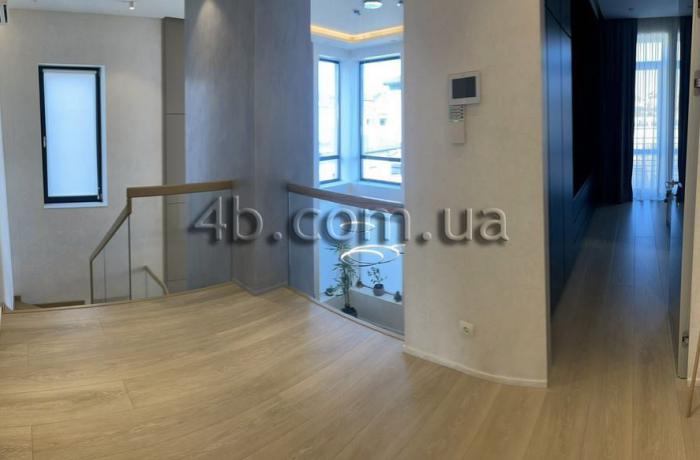 Агентство недвижимости 4B