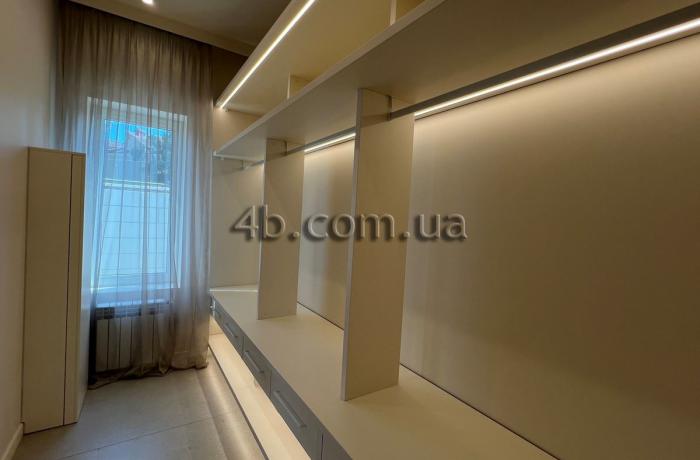 Агентство недвижимости 4B