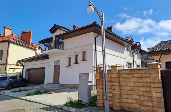 Агентство недвижимости 4B