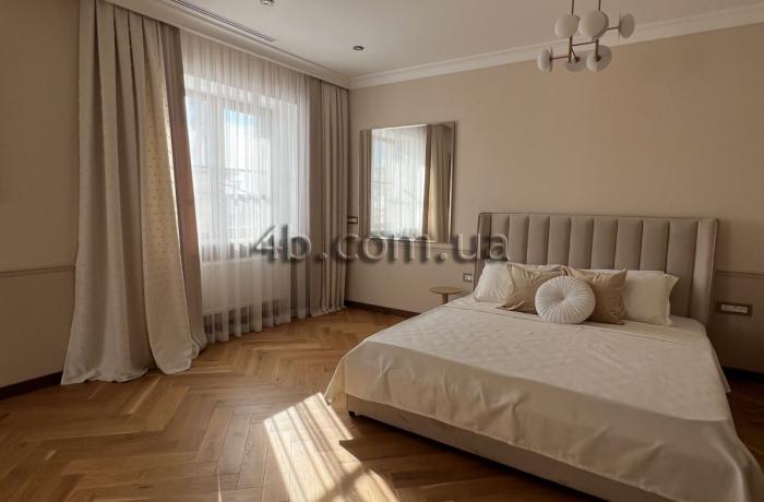 Агентство недвижимости 4B