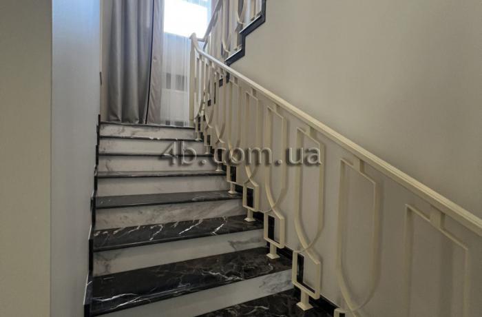 Агентство недвижимости 4B