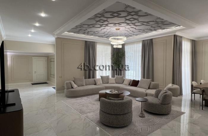 Агентство недвижимости 4B