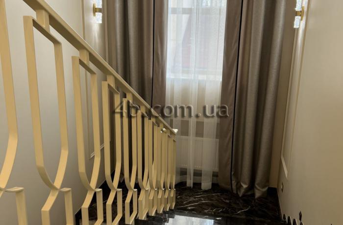 Агентство недвижимости 4B