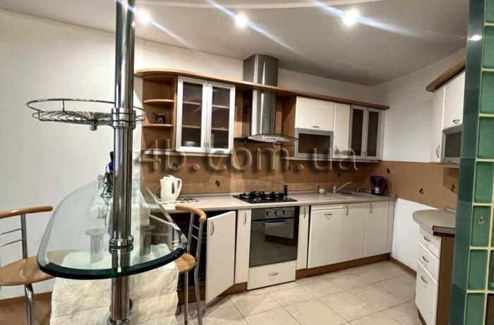 Агентство недвижимости 4B