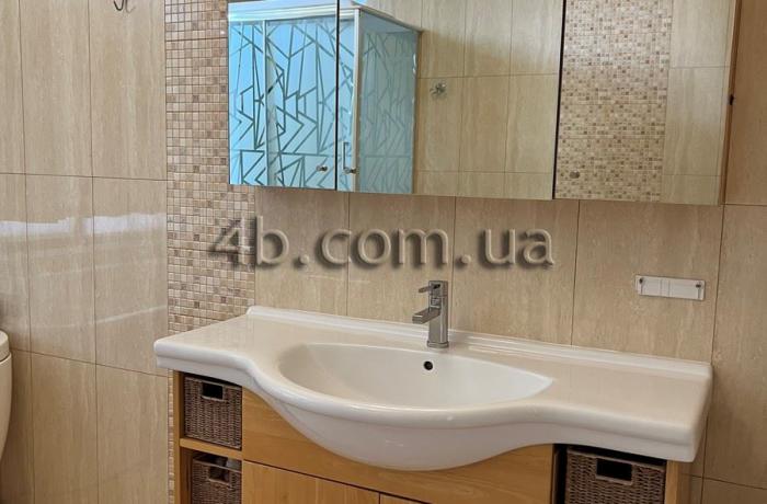 Агентство недвижимости 4B
